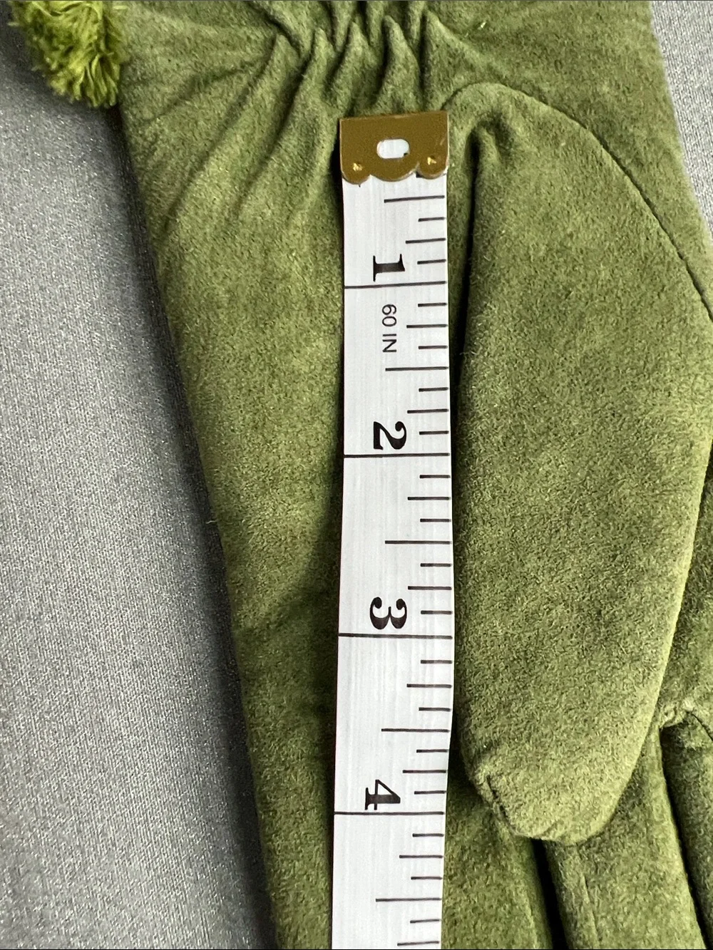isotoner | Olive Green Suede Gloves with Plush Fringe Cuff #883J4 NWT Size M